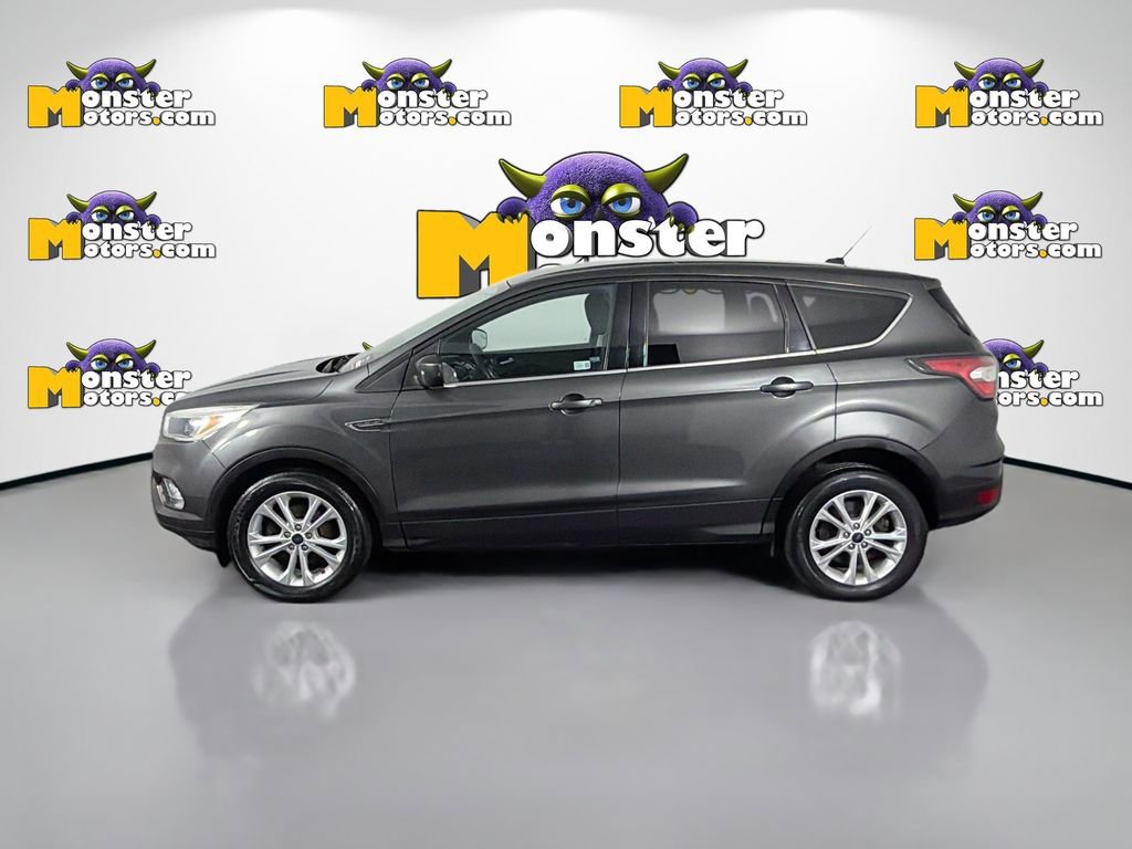 Used 2017 Ford Escape SE image 8