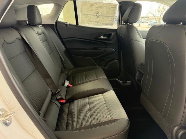 New 2026 Chevrolet Trax LT w/ LT Convenience Package image 19