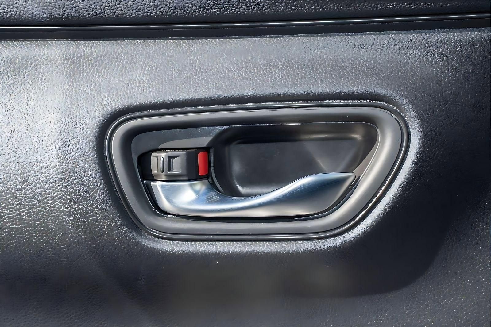 Certified 2023 Honda HR-V Sport image 27