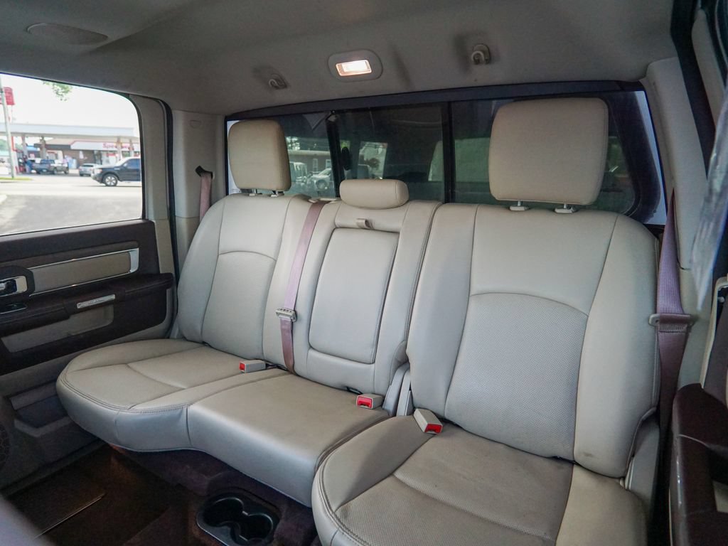 Used 2013 RAM 1500 Laramie w/ Convenience Group AWD/4WD image 33