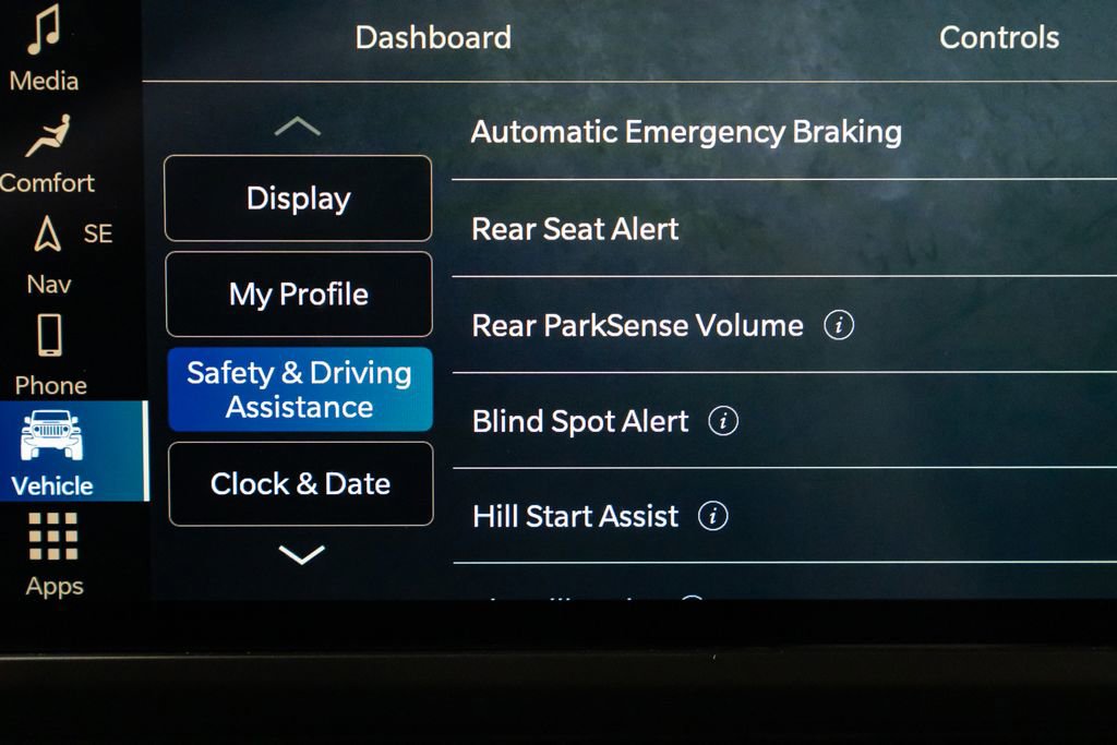New 2026 Jeep Gladiator Mojave image 18