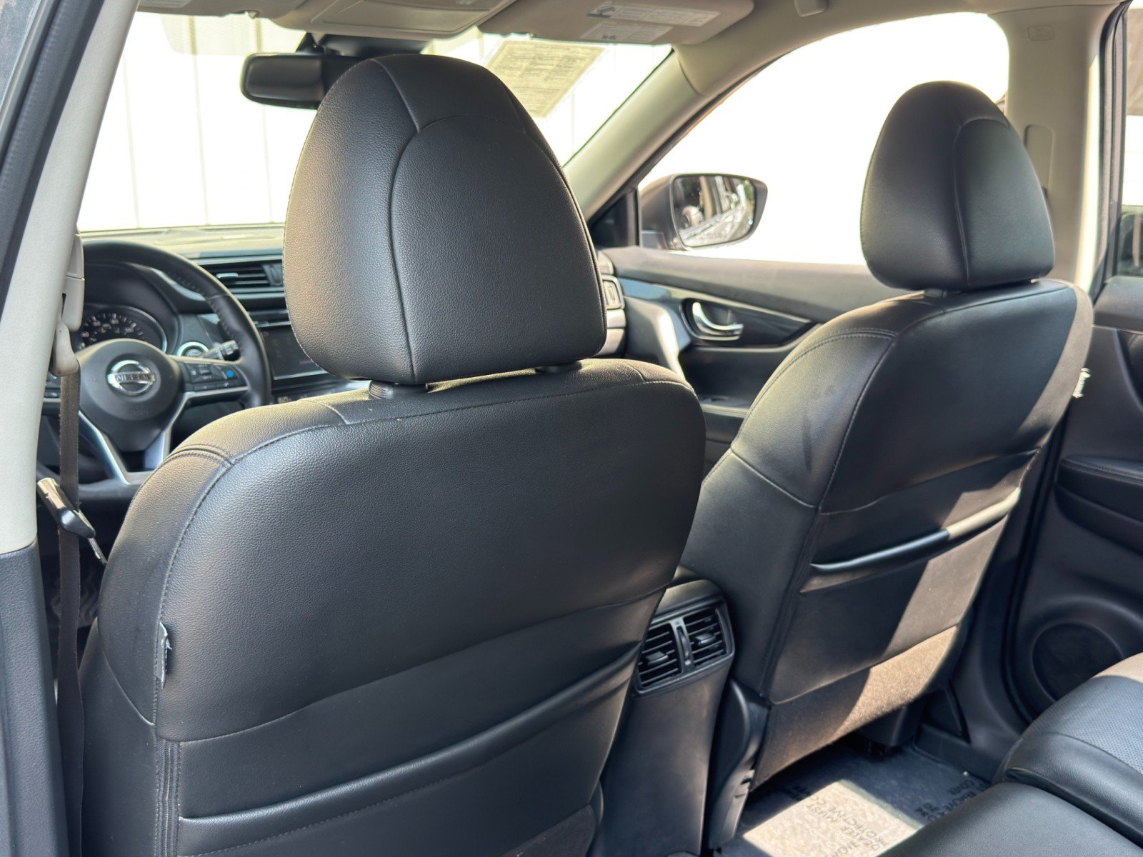 Used 2020 Nissan Rogue SL FWD image 33