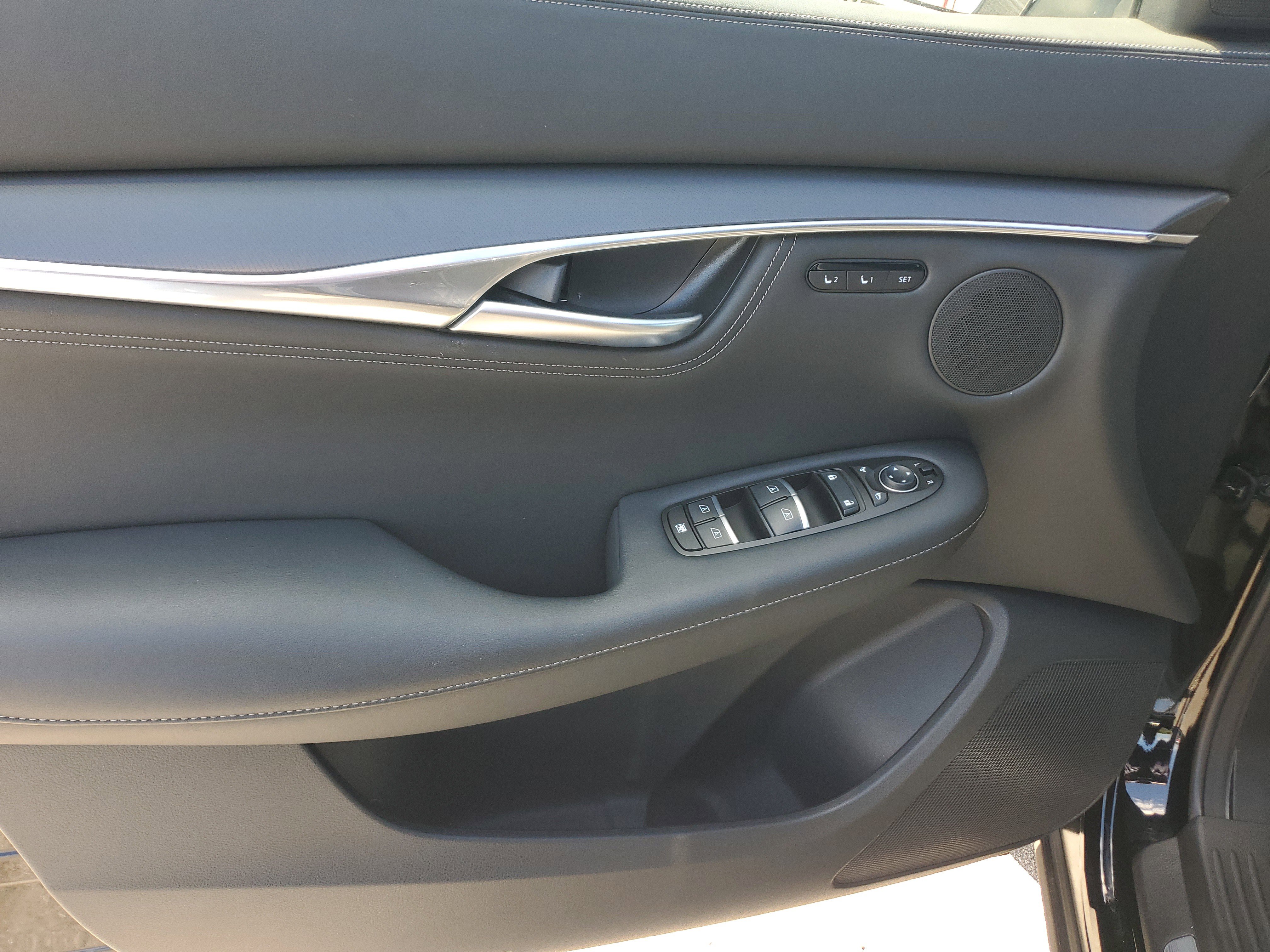 Used 2025 INFINITI QX55 Luxe image 28