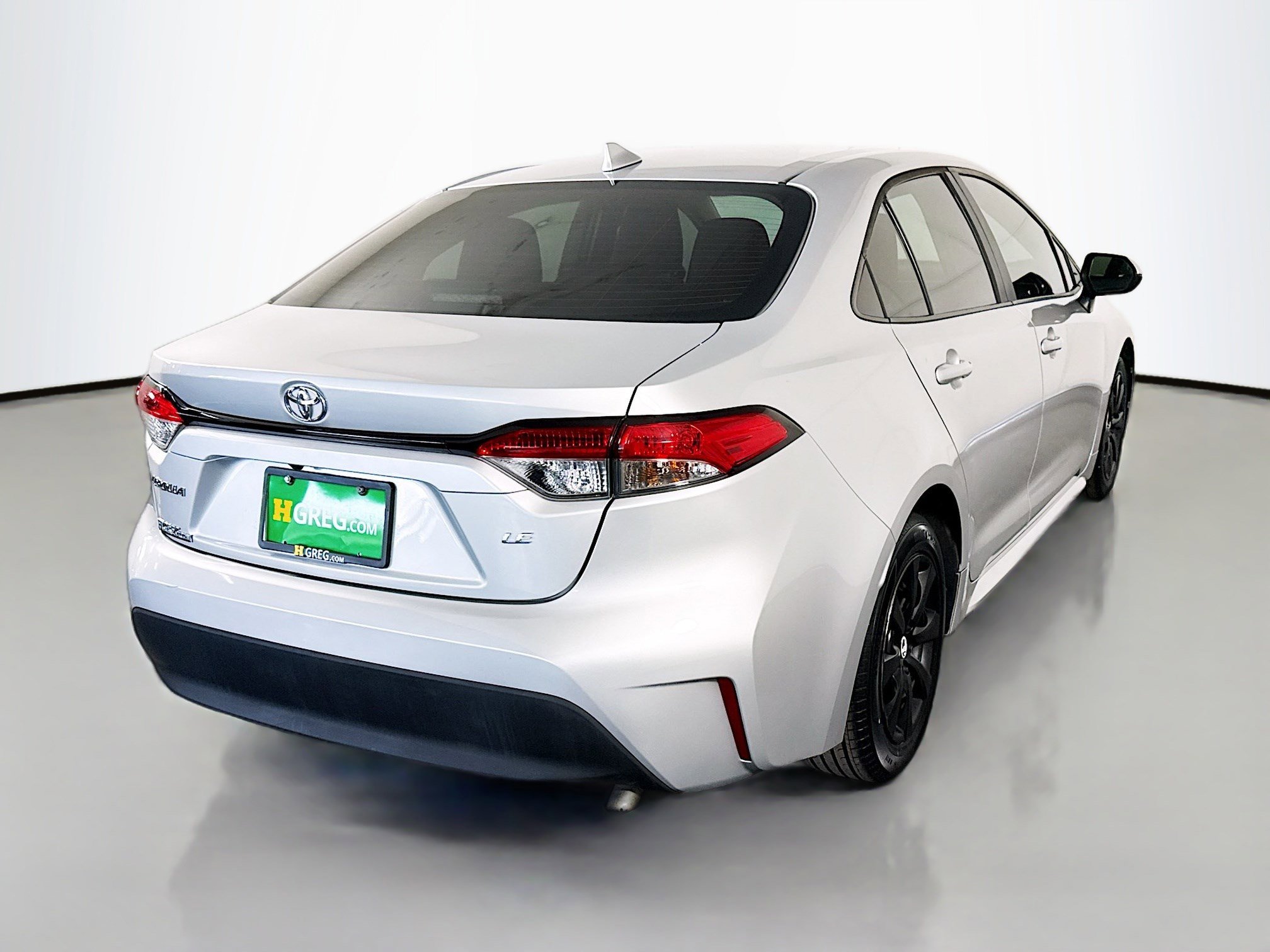 Used 2024 Toyota Corolla LE FWD image 10