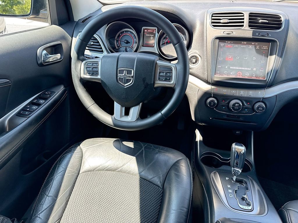 Used 2015 Dodge Journey Crossroad w/ Flexible Seating Group FWD image 26
