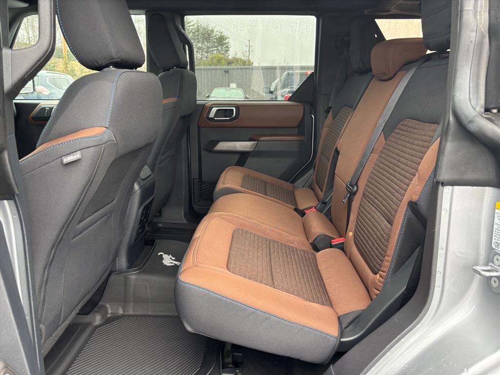 Used 2022 Ford Bronco Outer Banks image 11