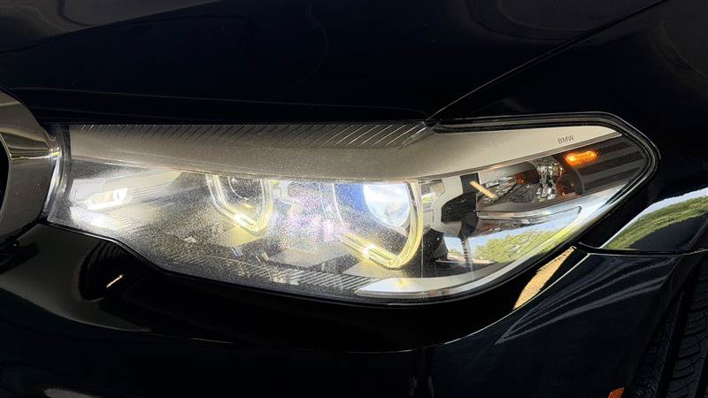 Used 2018 BMW 540i xDrive AWD/4WD image 10
