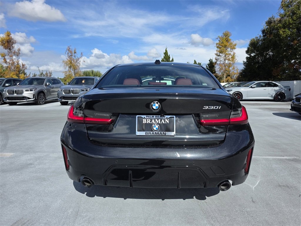 New 2026 BMW 330i Sedan w/ M Sport Package image 5