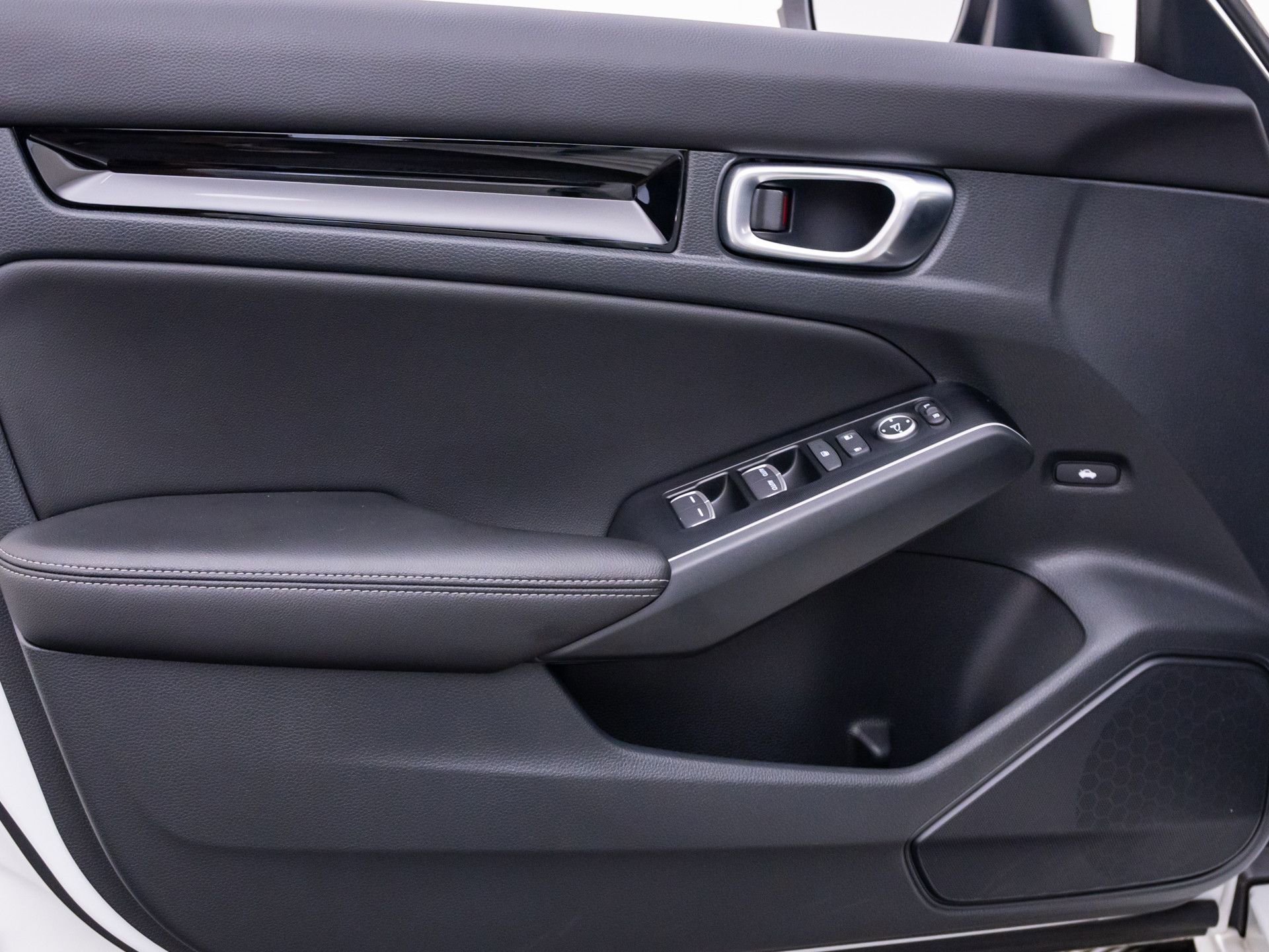 Used 2024 Honda Civic Touring image 13