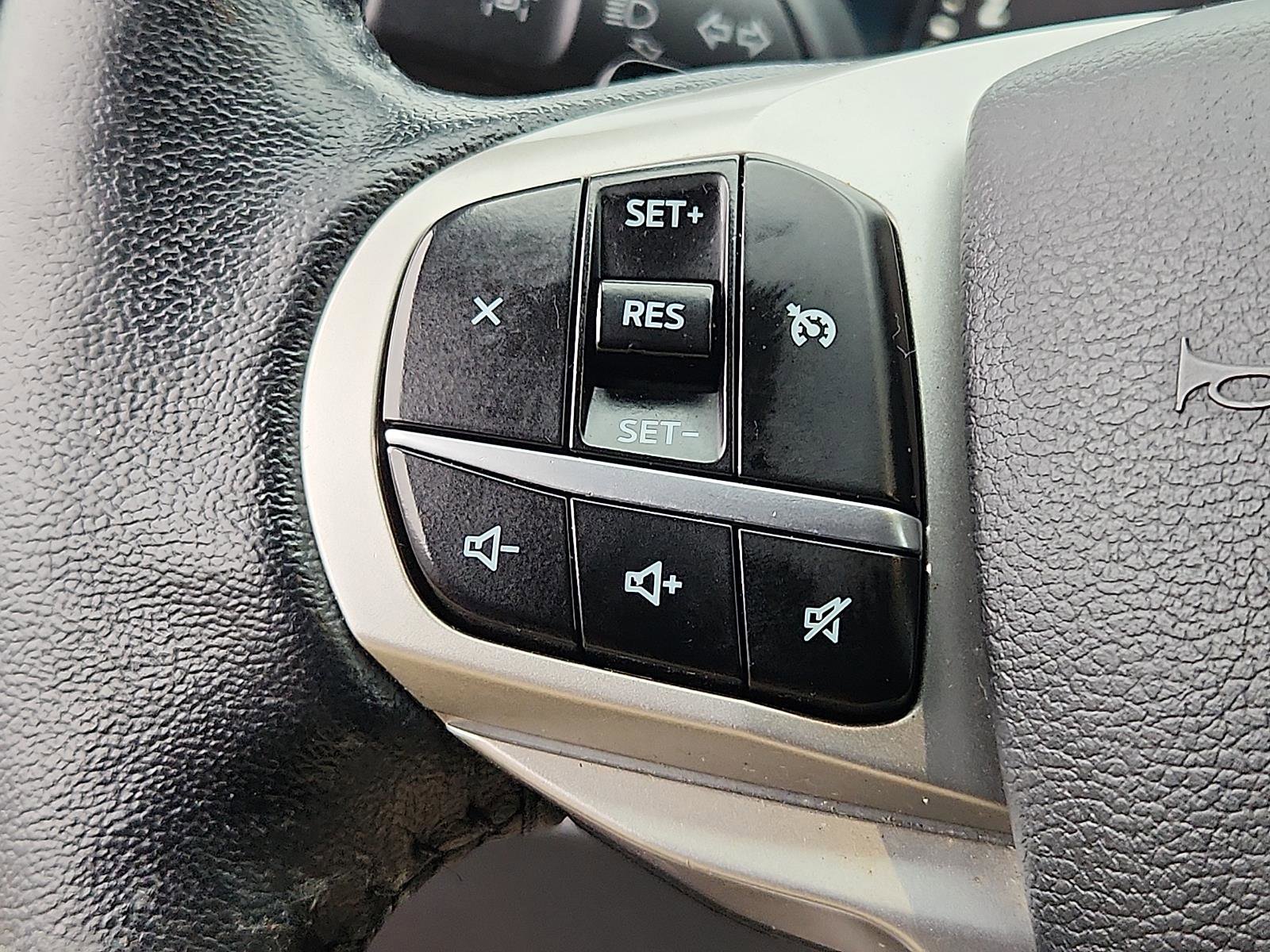 Used 2020 Ford Explorer XLT w/ Comfort Package image 20