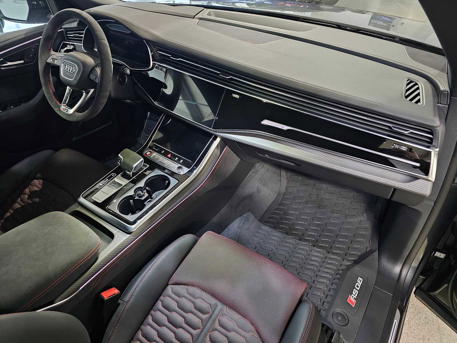 New 2026 Audi RS Q8 performance image 11