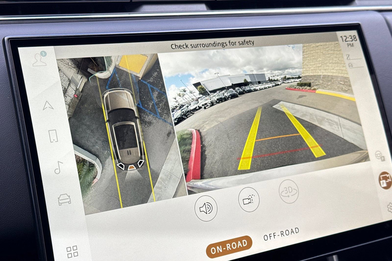 Used 2023 Land Rover Range Rover Autobiography image 23