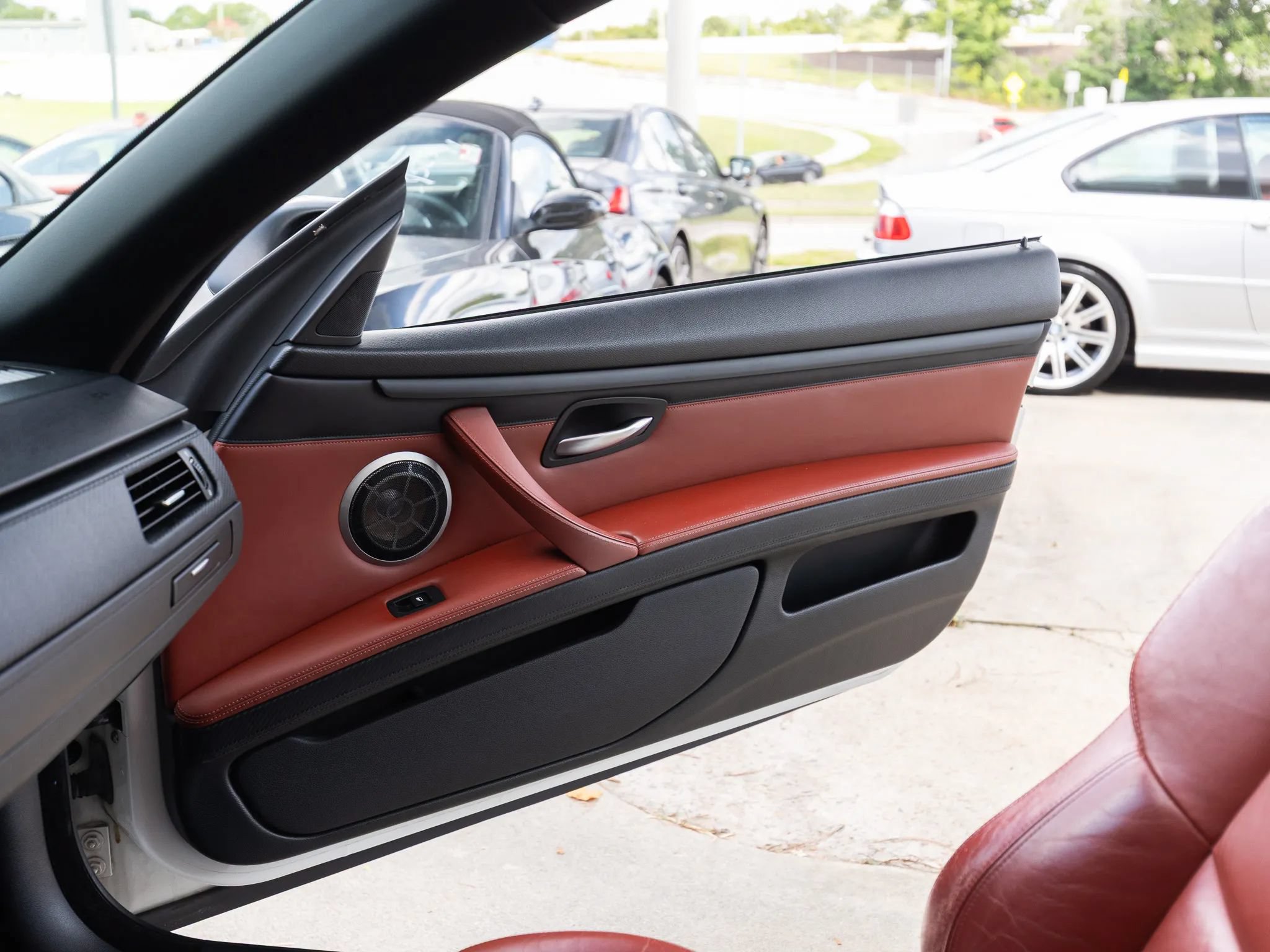 Used 2013 BMW M3 Convertible RWD image 39