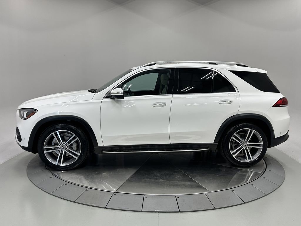 Certified 2021 Mercedes-Benz GLE 350 4MATIC w/ Premium Package image 4