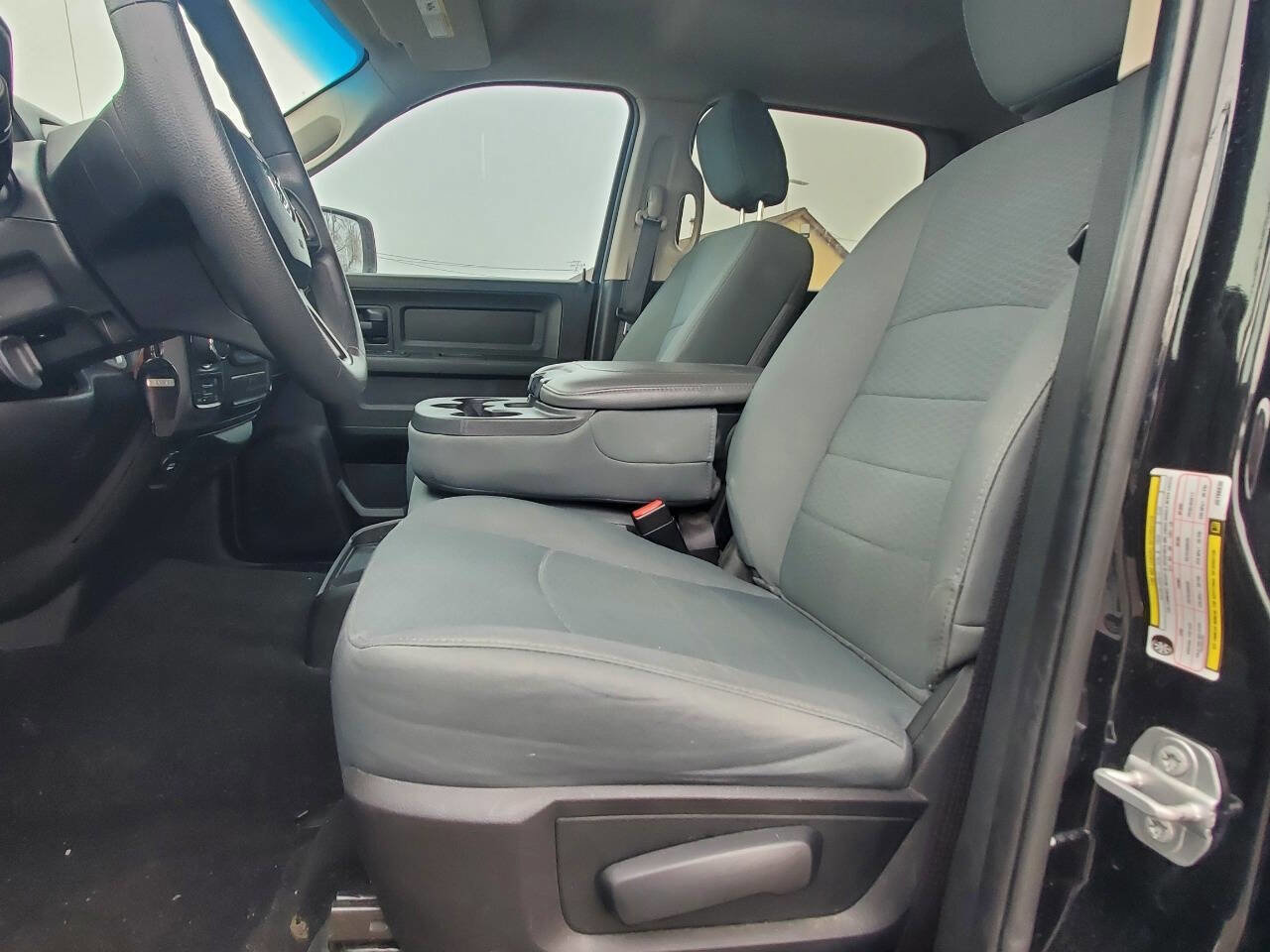 Used 2018 RAM 1500 Express w/ Express Value Package image 14