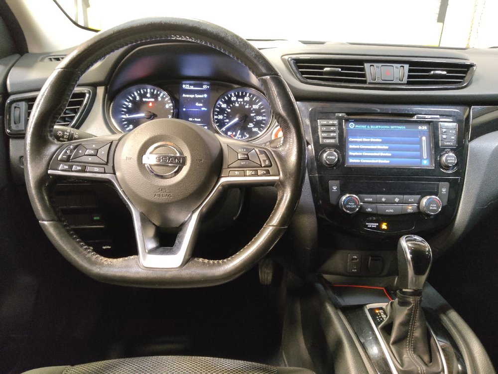 Used 2018 Nissan Rogue Sport SV w/ SV Technology Package FWD image 22