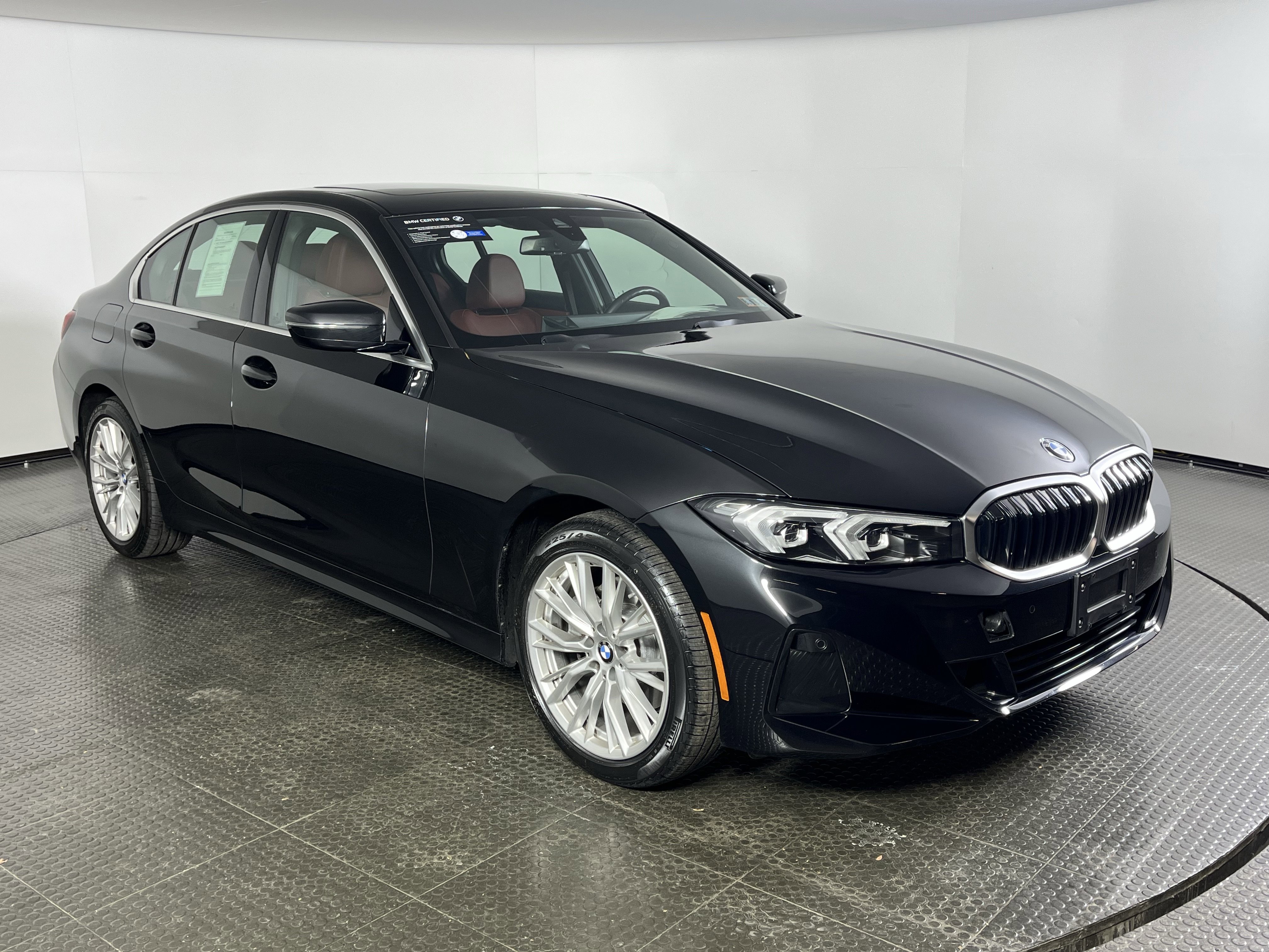 Certified 2024 BMW 330i xDrive Sedan w/ Premium Package image 2