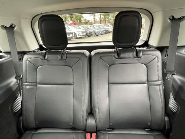 Used 2025 Lincoln Aviator Reserve w/ Illumination Package image 13