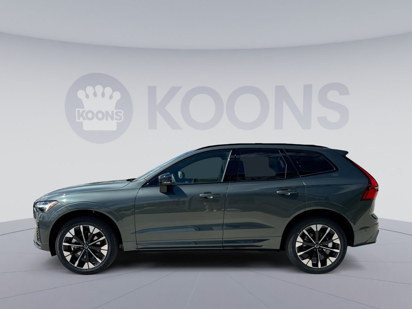 New 2026 Volvo XC60 B5 Plus w/ Protection Package Premier AWD/4WD image 2
