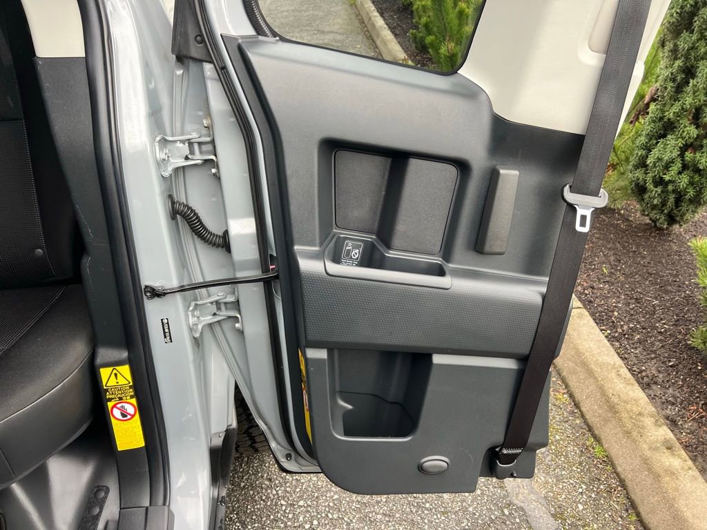 Used 2014 Toyota FJ Cruiser 4WD w/ Convenience Package image 16