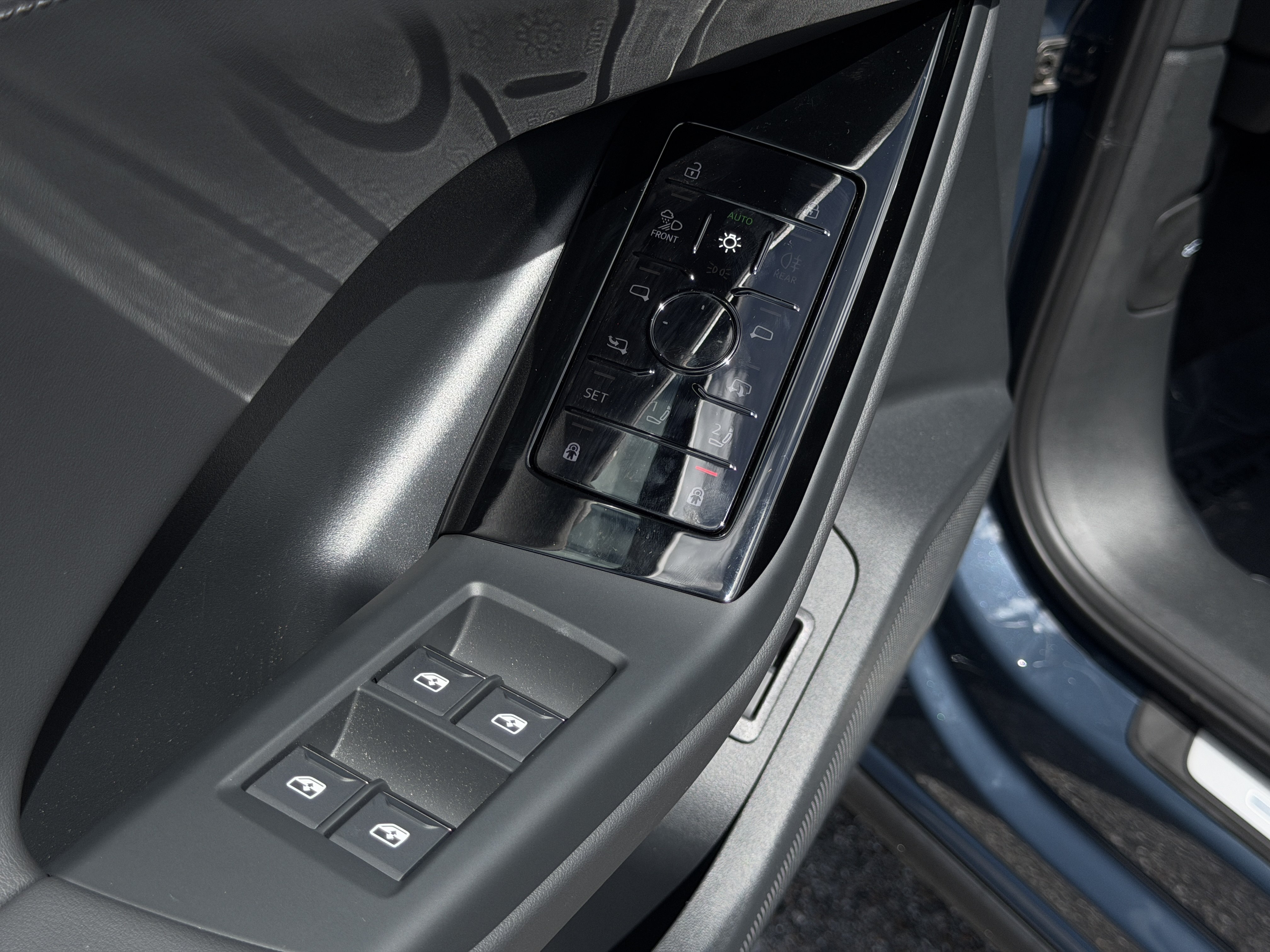New 2027 Audi Q6 e-tron Premium Plus AWD/4WD image 20