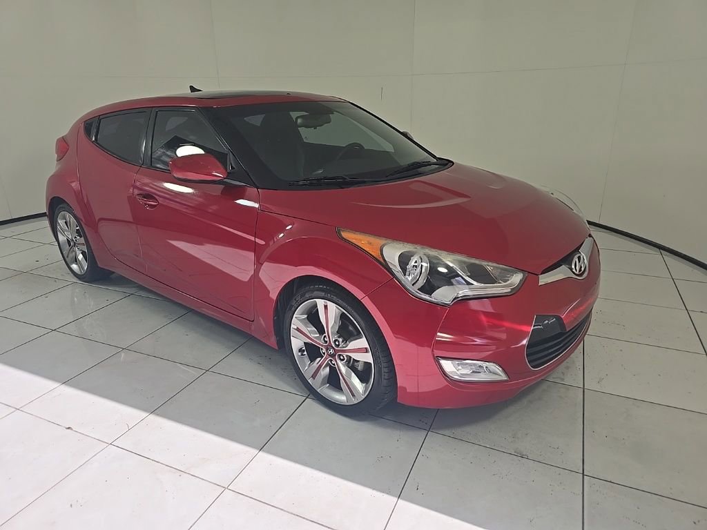 Used 2016 Hyundai Veloster w/ Option Group 03 image 3