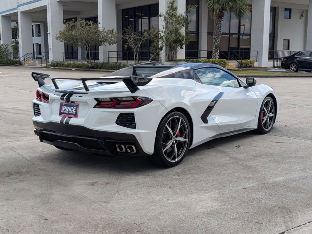 Used 2021 Chevrolet Corvette 3LT w/ Z51 Performance Package image 5
