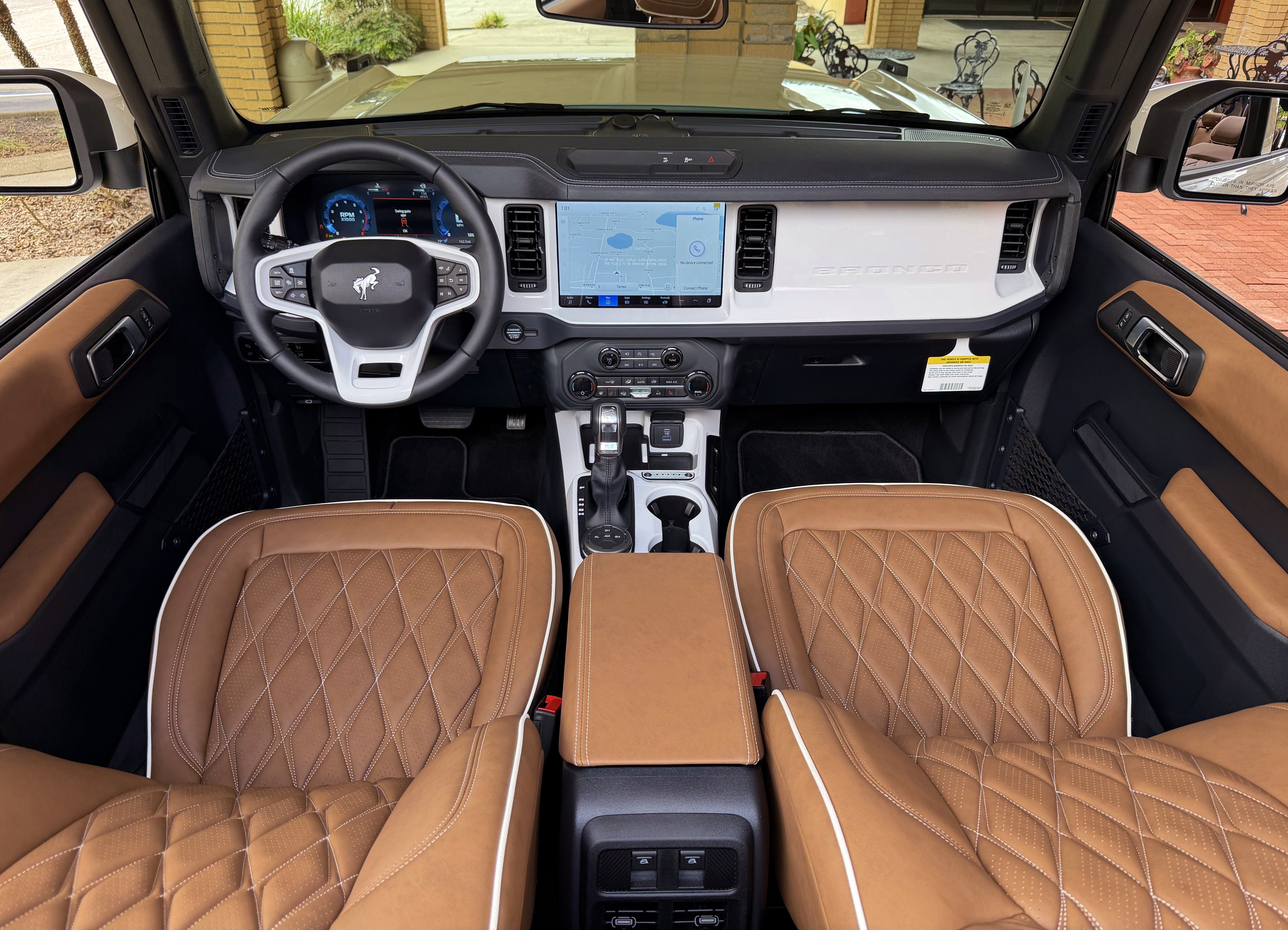 Used 2025 Ford Bronco Outer Banks AWD/4WD image 36