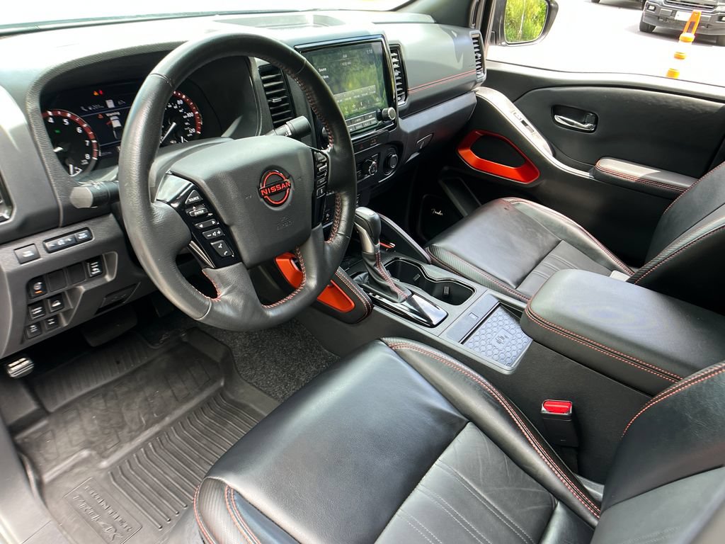 Used 2023 Nissan Frontier PRO-4X w/ Pro-4X Premium Package AWD/4WD image 11