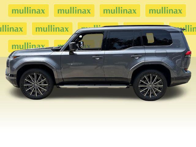Used 2025 Lexus GX 550 w/ Accessory Package (Z1) AWD/4WD image 10