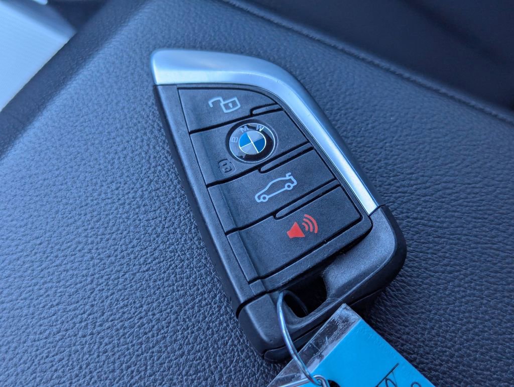 Used 2022 BMW i4 eDrive40 w/ Premium Package image 28