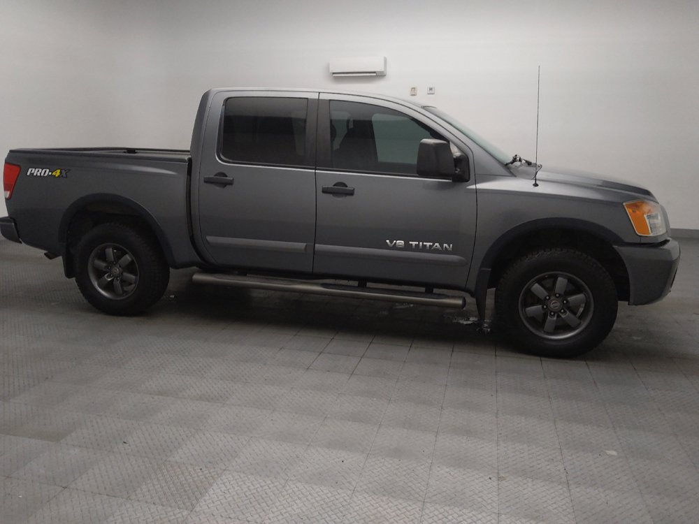 Used 2015 Nissan Titan PRO-4X w/ Pro-4x Luxury Package AWD/4WD image 11