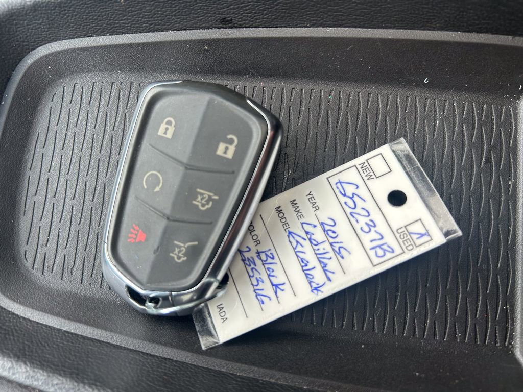 Used 2015 Cadillac Escalade Premium image 37