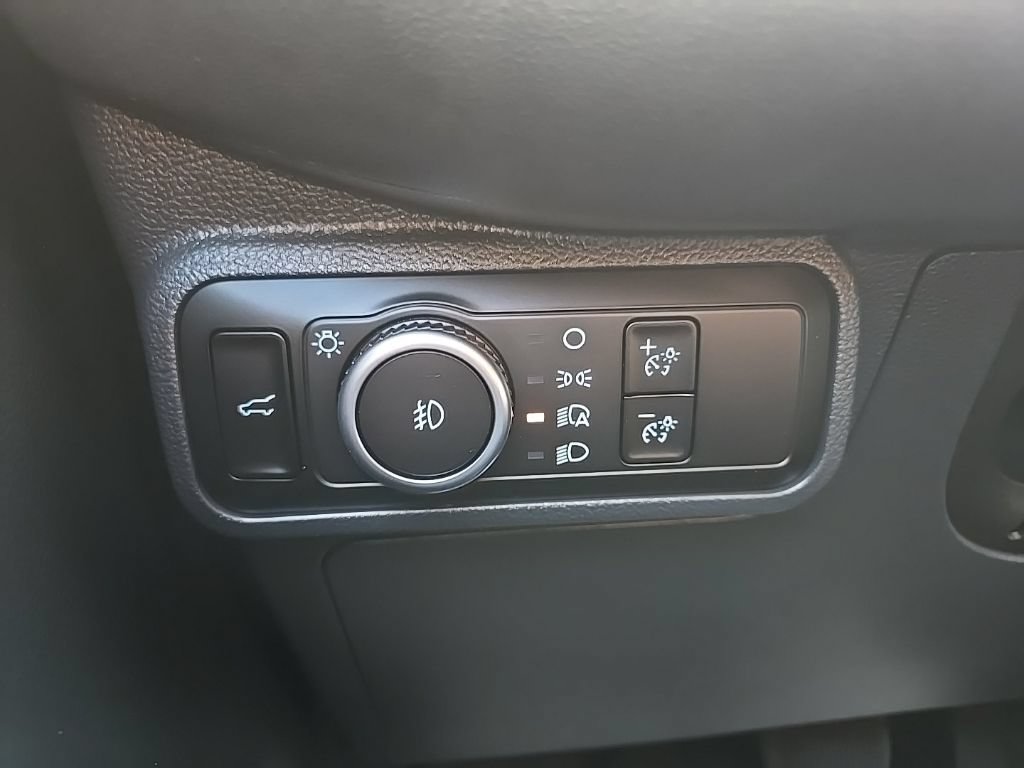 Used 2025 Ford Explorer ST-Line AWD/4WD image 47