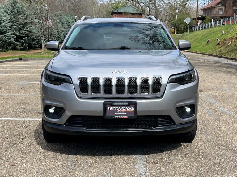 Used 2019 Jeep Cherokee Latitude Plus w/ Cold Weather Group image 22