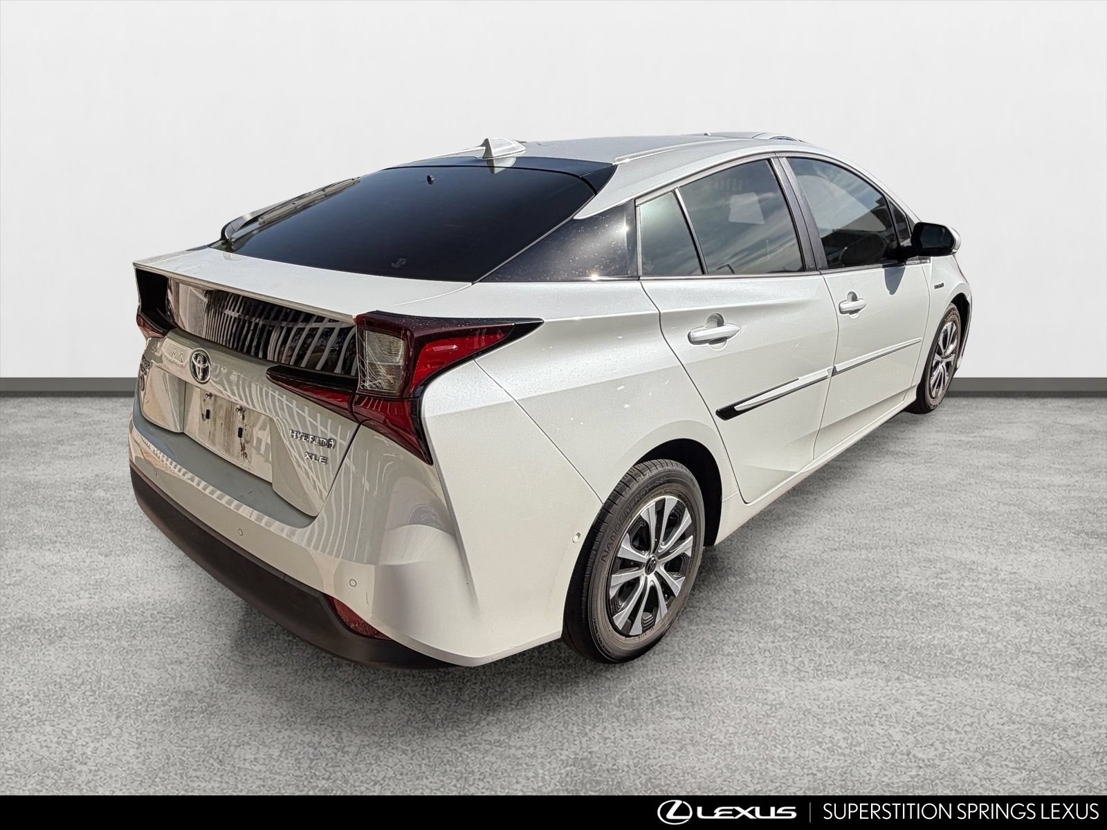 Used 2022 Toyota Prius XLE w/ Advanced Technology Package AWD/4WD image 5