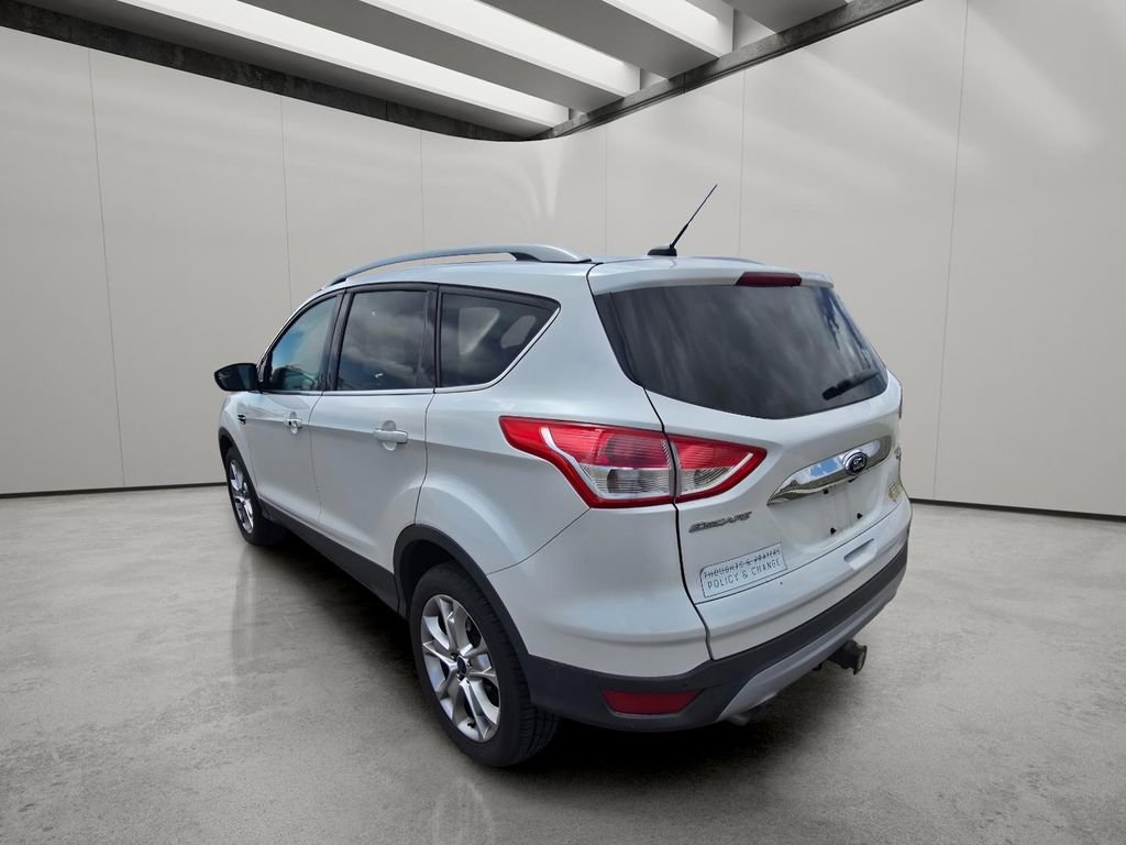 Used 2015 Ford Escape Titanium AWD/4WD image 3