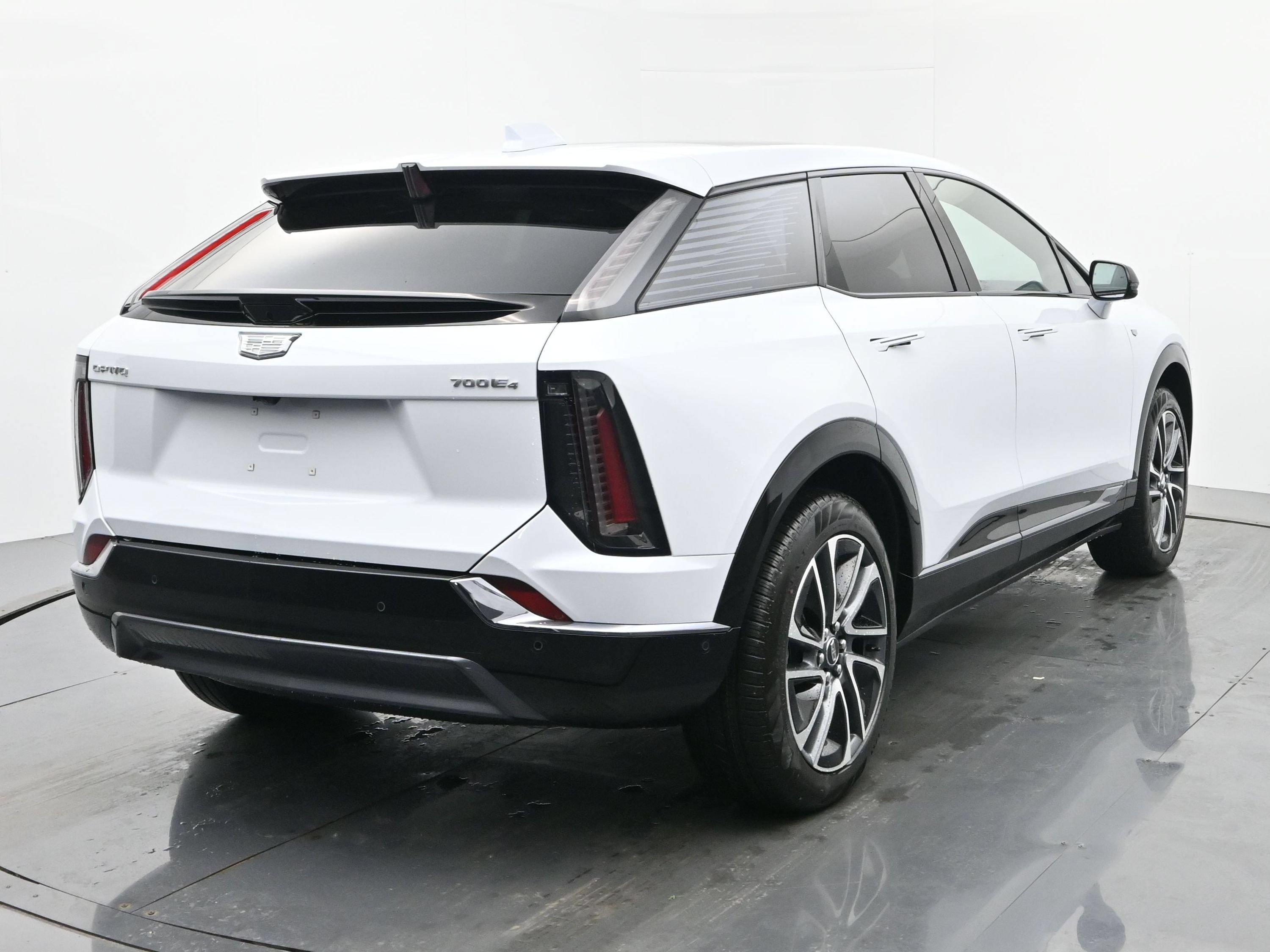 New 2026 Cadillac Optiq Sport 2 AWD/4WD image 5