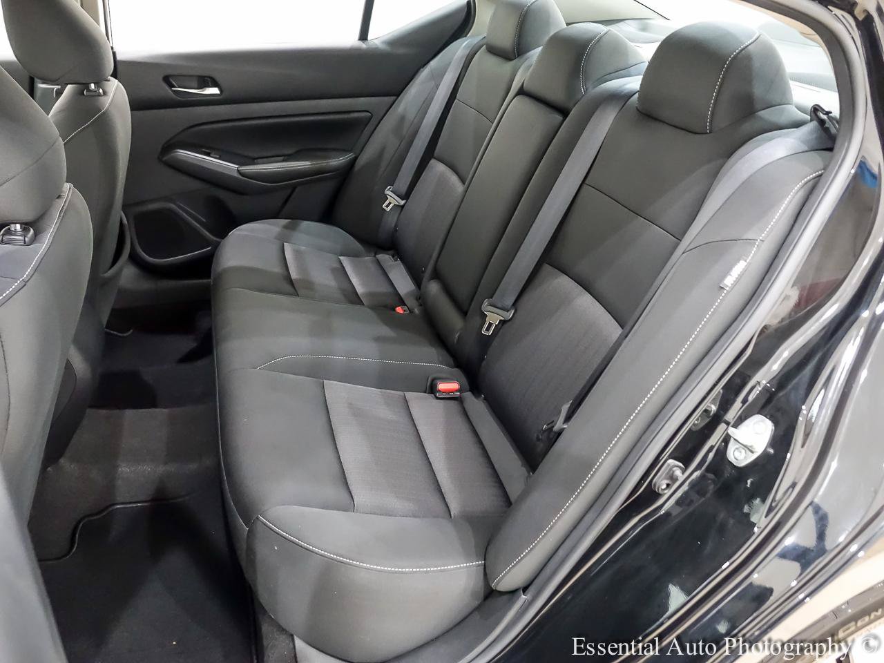Used 2022 Nissan Altima 2.5 SV FWD image 16