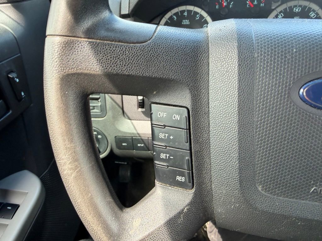 Used 2012 Ford Escape XLT w/ Class II Trailer Towing Pkg image 11