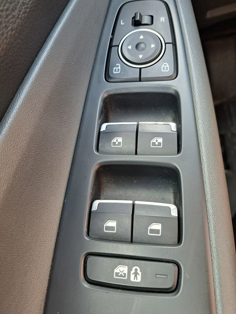 Used 2022 Hyundai Santa Fe SEL image 15