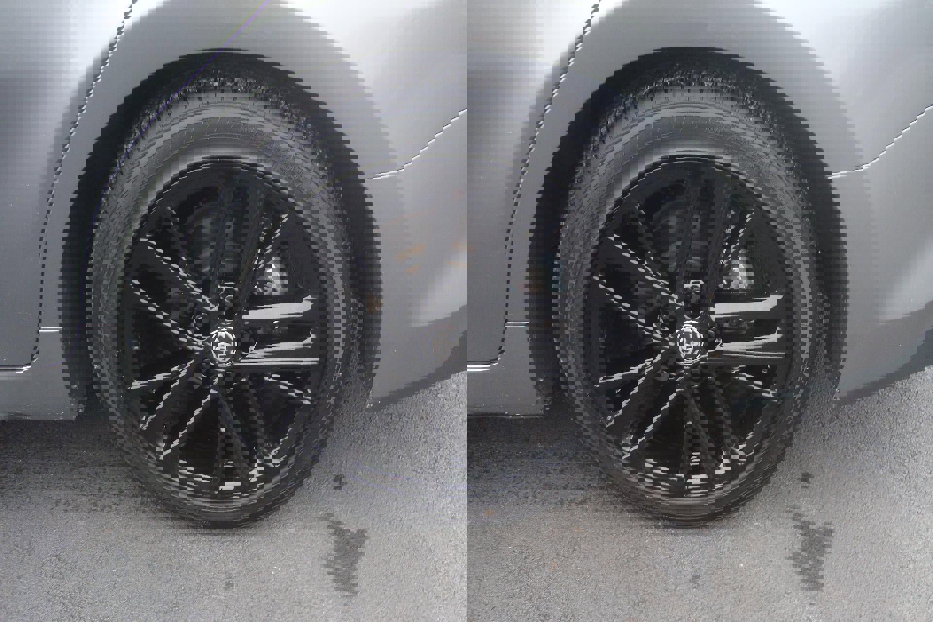 Used 2025 Toyota Camry SE image 8