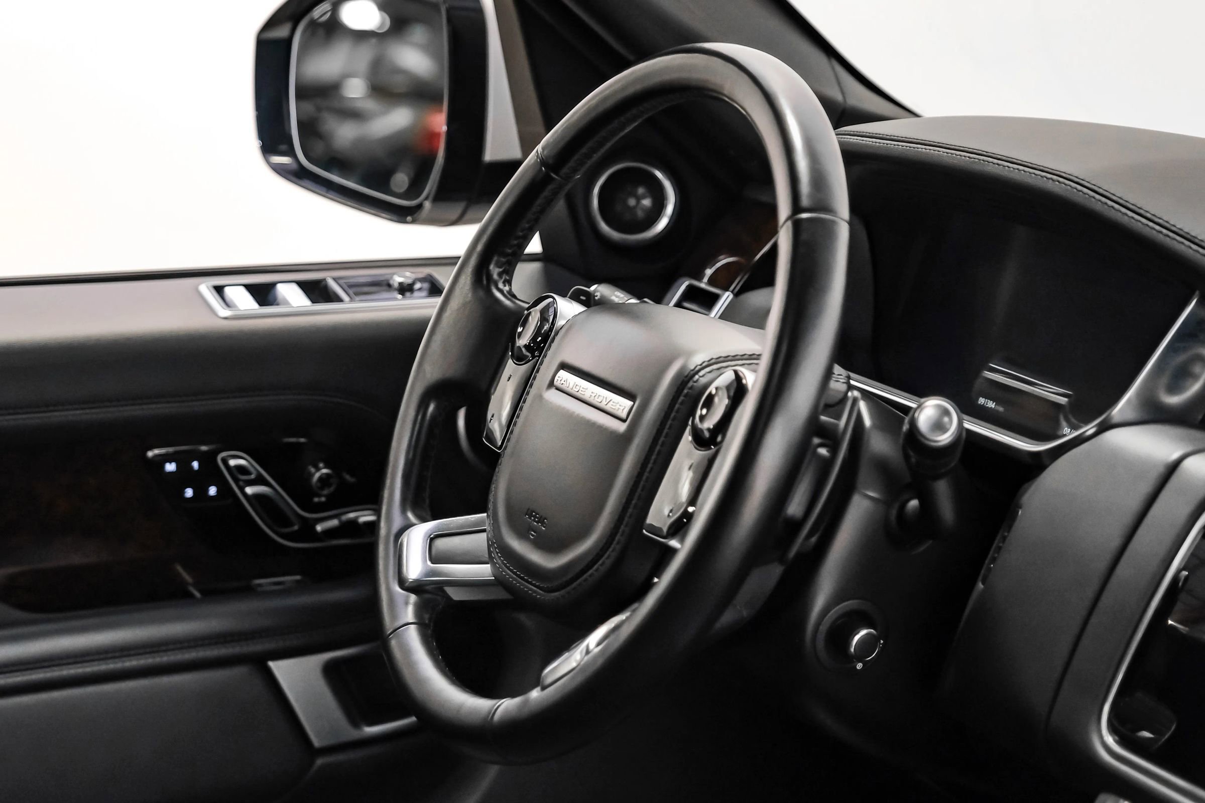 Used 2022 Land Rover Range Rover Westminster Edition AWD/4WD image 5