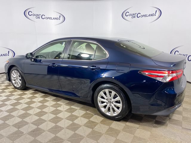 Certified 2018 Toyota Camry LE FWD image 4