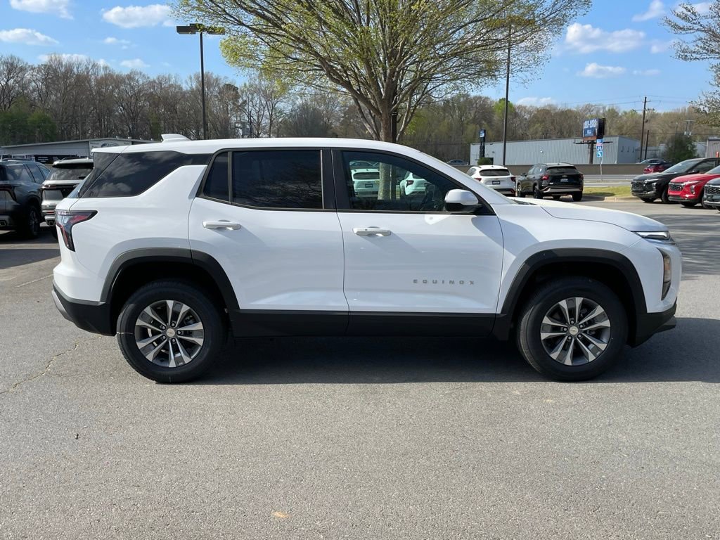 New 2026 Chevrolet Equinox LT image 9