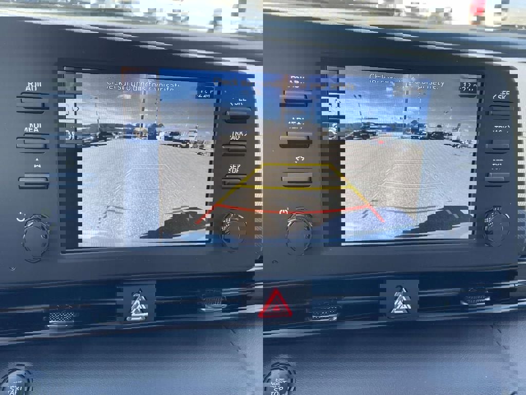 New 2026 Hyundai Elantra SEL Sport Premium image 15