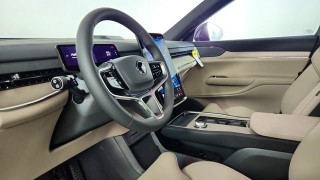 New 2026 Volvo EX90 Plus AWD/4WD image 12