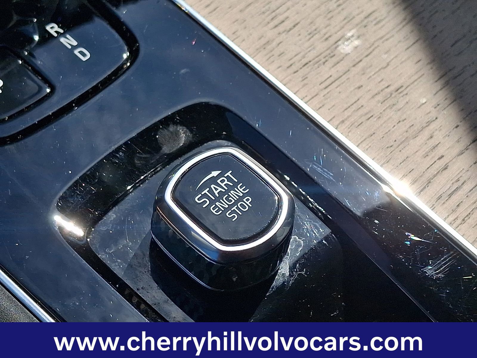 Certified 2025 Volvo XC90 B6 Core image 26