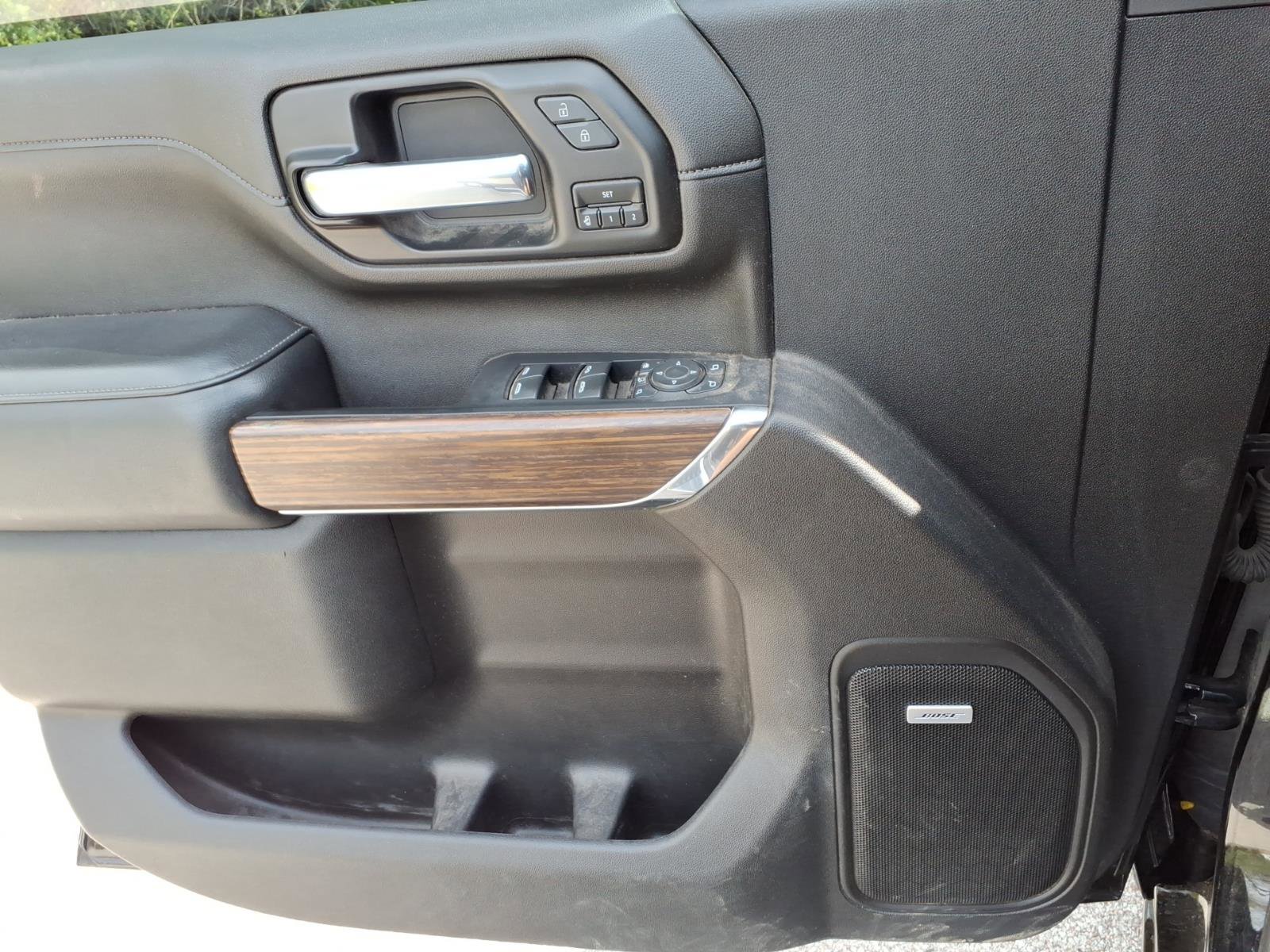 Used 2022 Chevrolet Silverado 2500 High Country w/ Safety Package II image 22