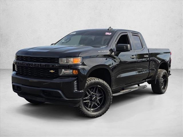 Used 2020 Chevrolet Silverado 1500 Custom w/ Custom Value Package image 1